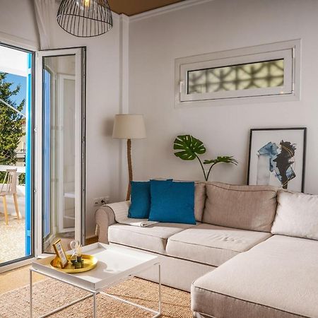 Breeze One Bedroom Apartment By Blupine Athens Exterior photo